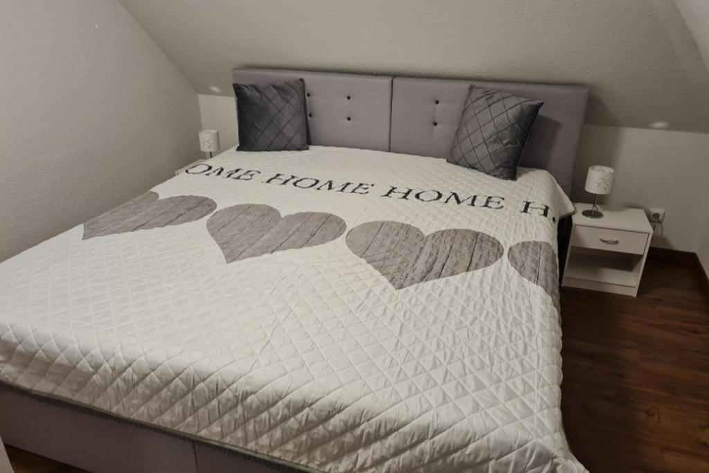 Neu! Ferienwohnung Zum Anker Heeslingen Екстериор снимка